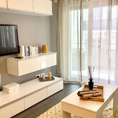 Plein Centre - 3 Min Croisette Et Plages Apartment