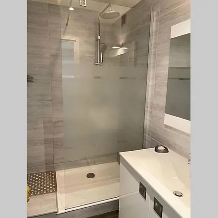 Apartment Plein Centre - 3 Min Croisette Et Plages Cannes