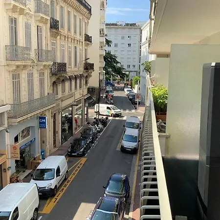 Plein Centre - 3 Min Croisette Et Plages Apartment